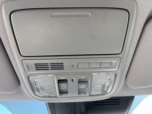 Used 2018 Honda CR-V EX-L image 22