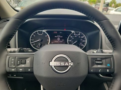 Certified 2026 Nissan Rogue SV FWD image 20