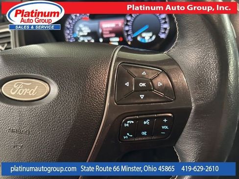 Used 2019 Ford Explorer Platinum image 17