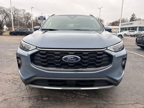 Used 2025 Ford Escape ST-Line Elite image 3