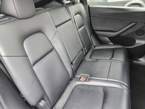 Used 2023 Tesla Model Y Long Range image 20