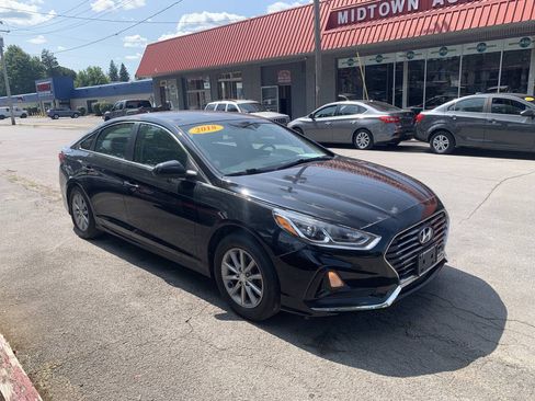 Used 2018 Hyundai Sonata SE FWD image 3