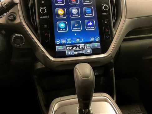 Used 2024 Subaru Crosstrek 2.0i Premium image 32