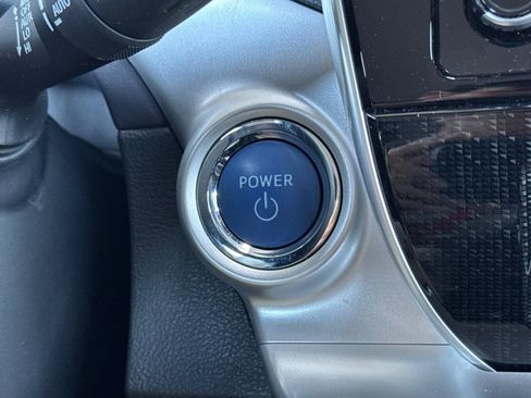 Certified 2019 Toyota Mirai image 27