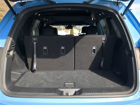 Used 2025 Honda Pilot TrailSport image 12