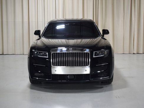 Certified 2024 Rolls-Royce Ghost image 9