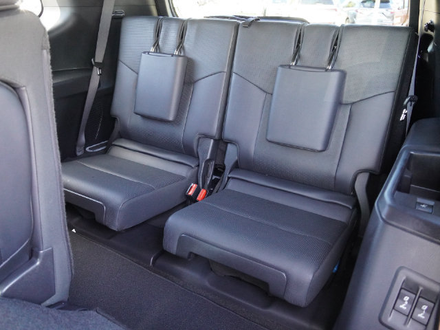 Used 2025 Lexus GX 550 w/ Accessory Package (Z1) AWD/4WD image 29