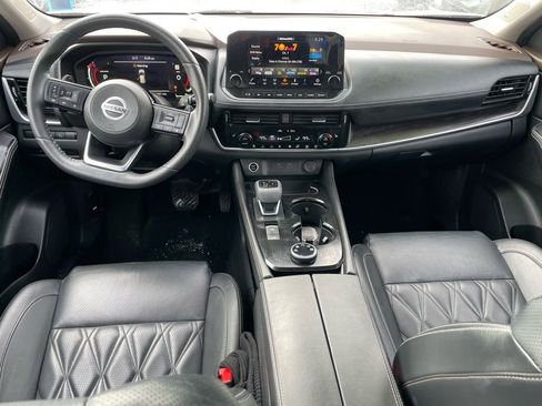 Certified 2023 Nissan Rogue Platinum w/ Platinum Premium Package image 8