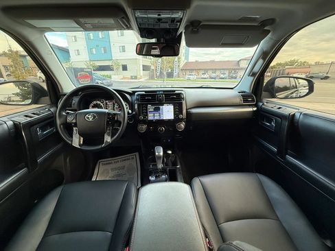 Used 2024 Toyota 4Runner TRD Off-Road Premium w/ Moonroof Package AWD/4WD image 26