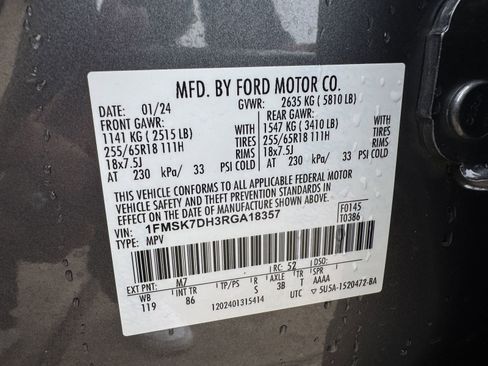 Used 2024 Ford Explorer XLT RWD image 28