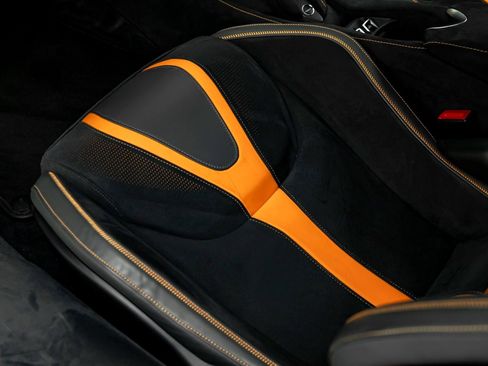 Used 2023 McLaren 720S Performance image 16