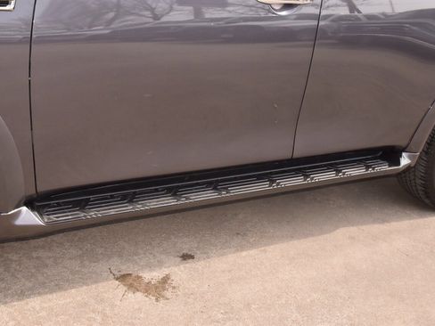 Used 2023 INFINITI QX80 Premium Select w/ Cargo Package image 39