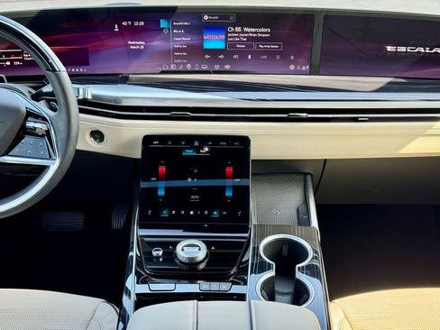 New 2026 Cadillac Escalade ESV Sport w/ Touring Package image 29