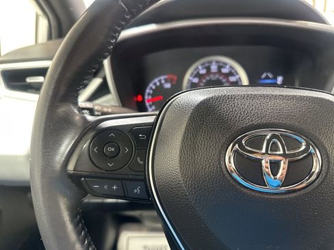 Used 2020 Toyota Corolla SE image 24