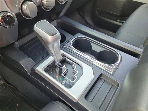 Used 2019 Toyota Tundra SR5 AWD/4WD image 24