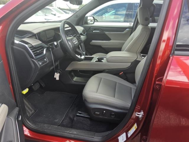 Used 2026 GMC Acadia Elevation w/ Elevation Premium Package FWD image 4