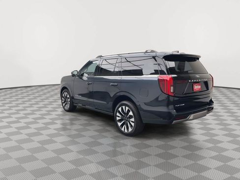 Certified 2025 Ford Expedition Platinum w/ Platinum Ultimate Package AWD/4WD image 44