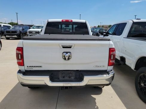 Used 2021 RAM 2500 Laramie AWD/4WD image 2