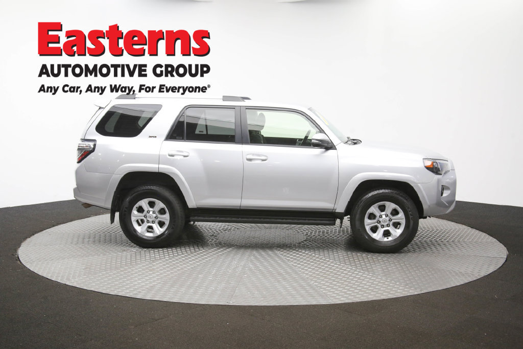 Used 2024 Toyota 4Runner SR5 AWD/4WD image 41