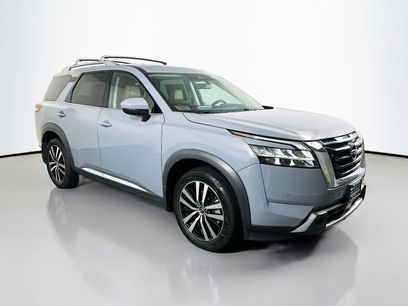 Certified 2023 Nissan Pathfinder Platinum
