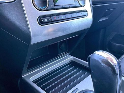 Used 2010 Ford Edge Limited image 22