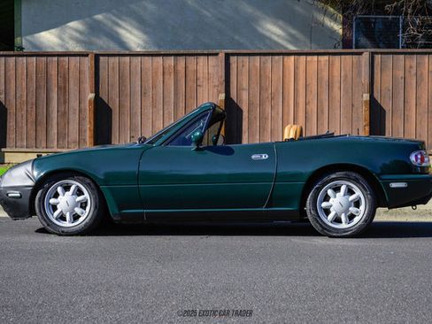 Used 1991 MAZDA MX-5 Miata Special Edition image 3