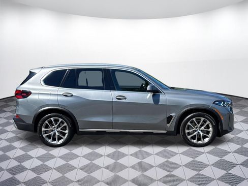 Used 2024 BMW X5 xDrive40i w/ Premium Package AWD/4WD image 7
