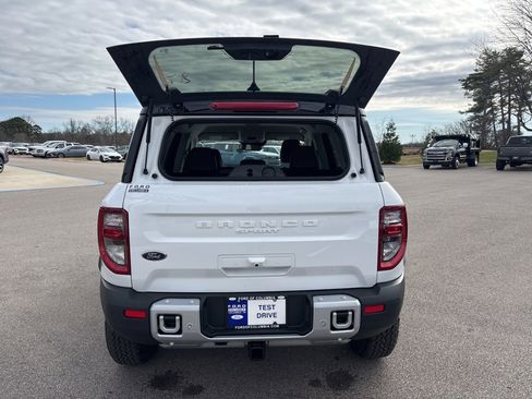 New 2025 Ford Bronco Sport Outer Banks w/ Sasquatch Outer Banks Package image 8