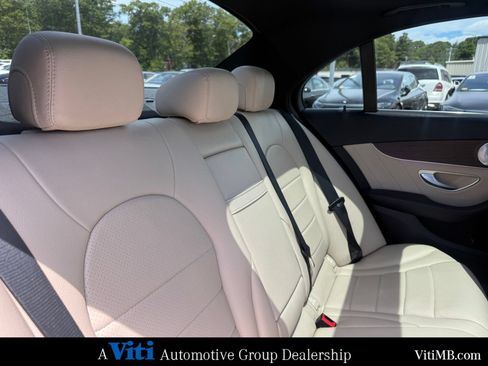Used 2020 Mercedes-Benz C 300 4MATIC Sedan image 28