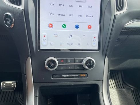 Used 2021 Ford Edge ST-Line FWD image 15