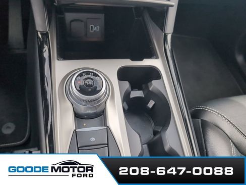 Used 2022 Ford Explorer ST AWD/4WD image 13