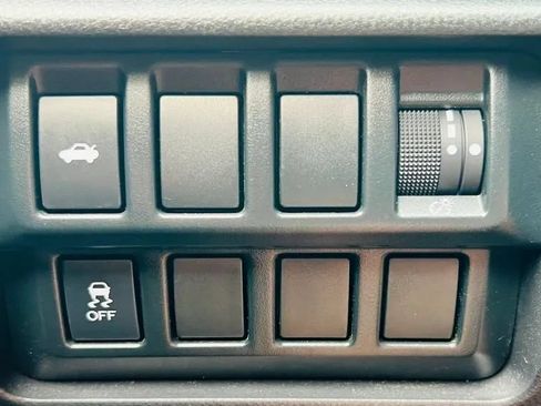 Used 2022 Subaru WRX Limited AWD/4WD image 21