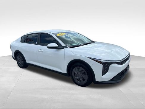 Certified 2025 Kia K4 FWD image 7