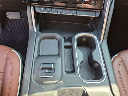 Used 2024 GMC Sierra 3500 Denali Ultimate image 41