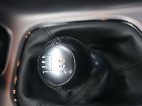 Used 2022 Dodge Challenger R/T w/ Driver Convenience Group image 14