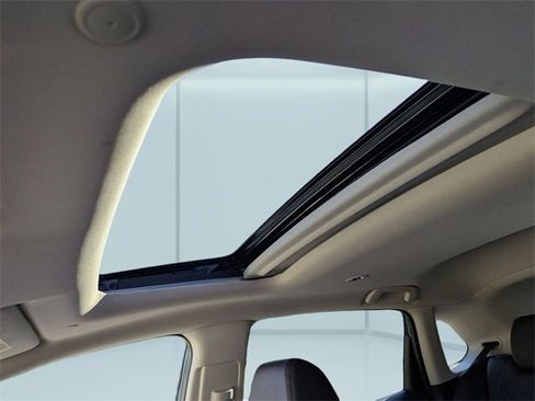 Certified 2024 Honda HR-V EX-L image 22