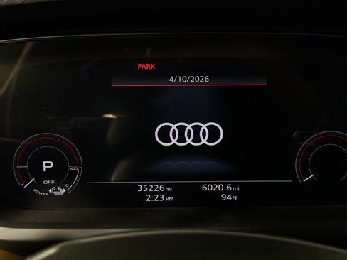 Used 2022 Audi e-tron GT Premium Plus AWD/4WD image 15