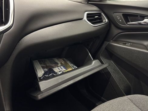 Used 2024 Chevrolet Equinox LT image 27