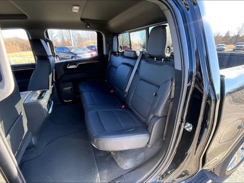 Used 2024 GMC Sierra 1500 Denali w/ Technology Package AWD/4WD image 23