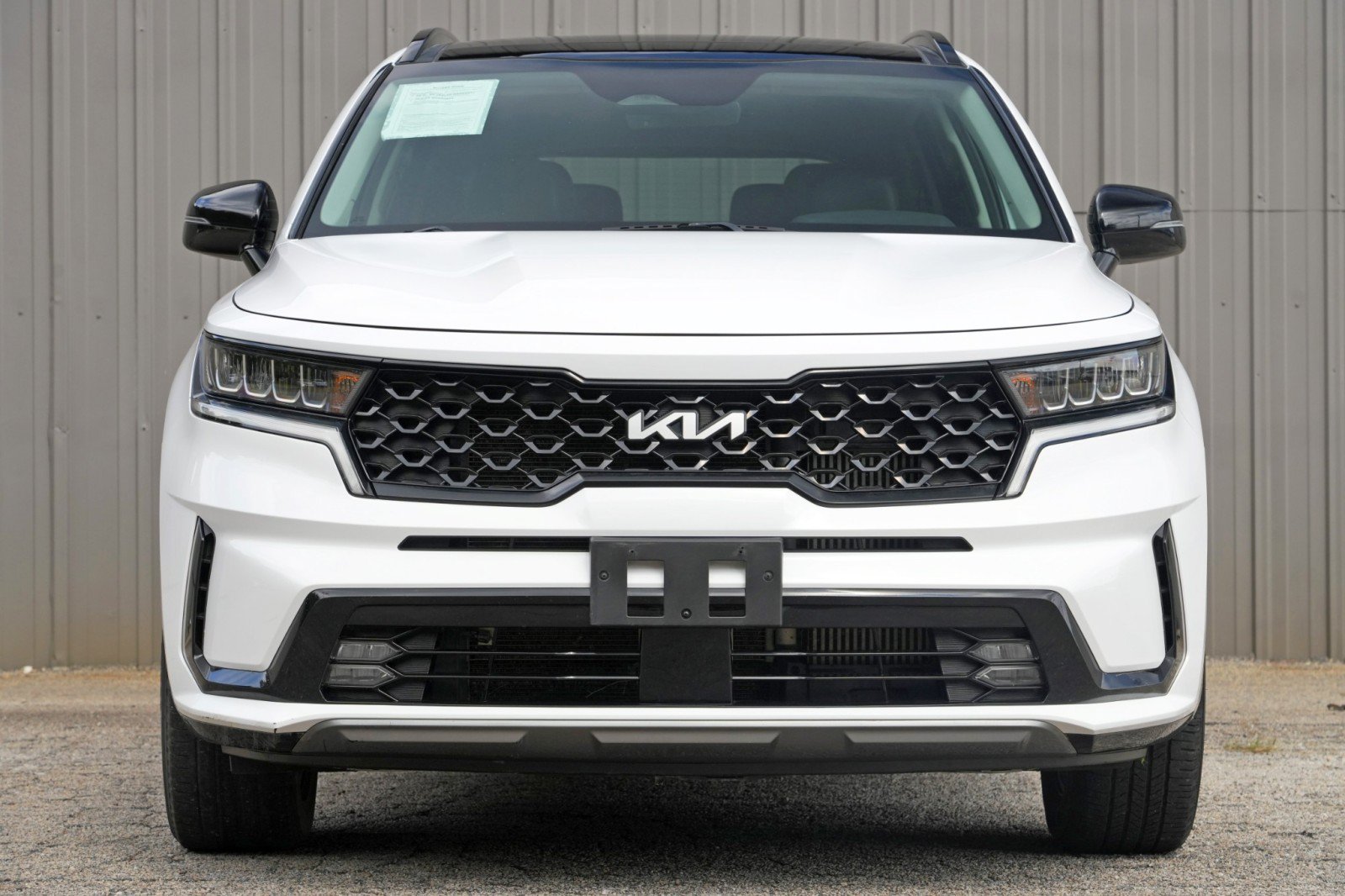 Used 2022 Kia Sorento EX w/ Panoramic Sunroof Package FWD image 6