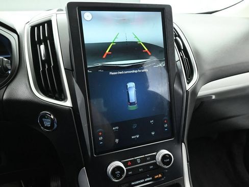 Used 2022 Ford Edge SE w/ Black Appearance Package AWD/4WD image 15