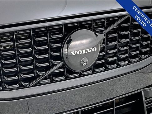 Certified 2024 Volvo S60 B5 Plus image 37