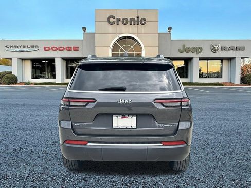 Used 2022 Jeep Grand Cherokee L Limited RWD image 4