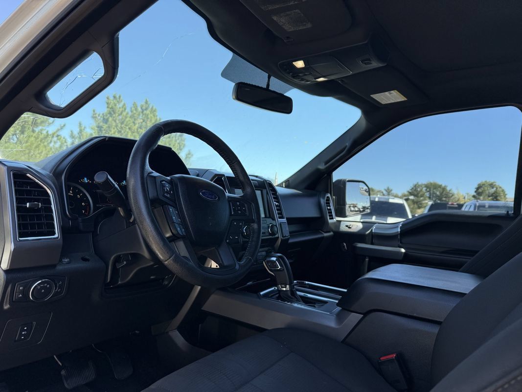 Used 2015 Ford F150 XLT w/ Equipment Group 302A Luxury AWD/4WD image 16
