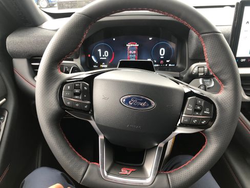 New 2026 Ford Explorer ST image 16