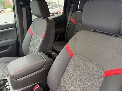 Used 2023 Chevrolet Colorado Z71 w/ Advanced Trailering Package image 20