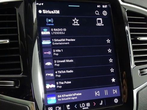 Used 2023 Volvo XC90 B6 Plus image 34