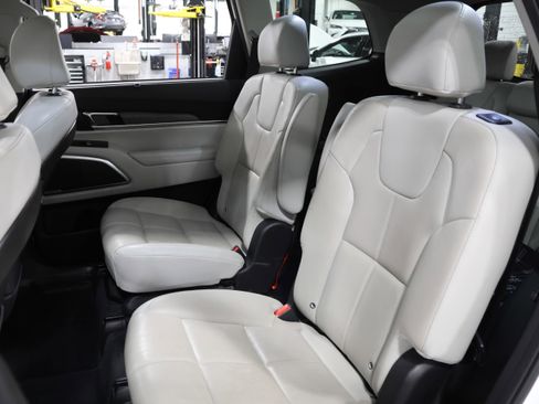 Used 2022 Kia Telluride SX image 38