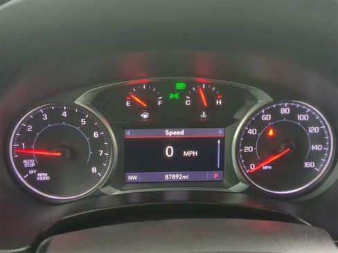 Used 2021 GMC Terrain SLT image 32