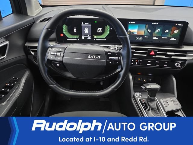 Used 2026 Kia Sportage LX FWD image 14